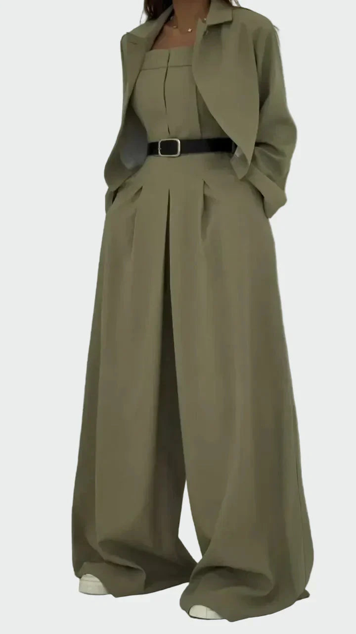 Комплет Бастије и Жакета Стил Елегантан & Модеран