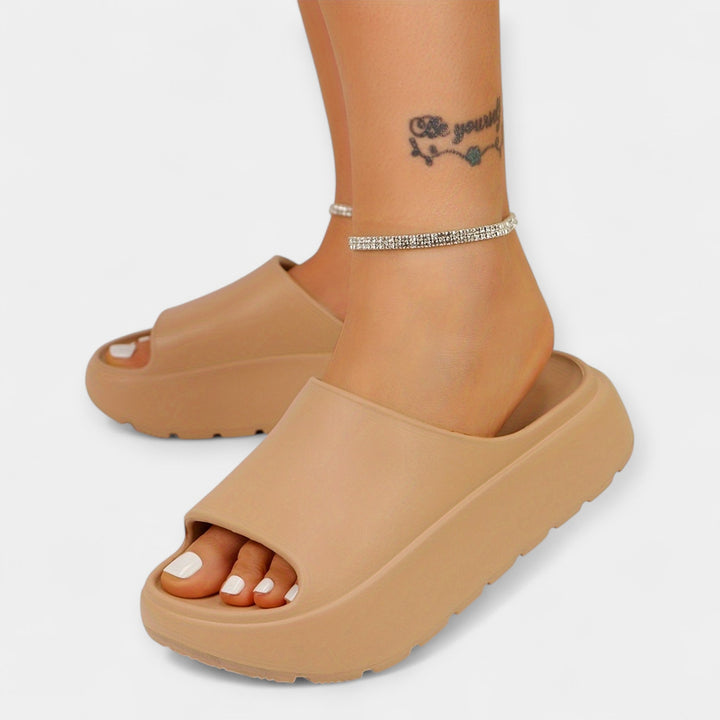 Platforme u Živopisnoj Roze