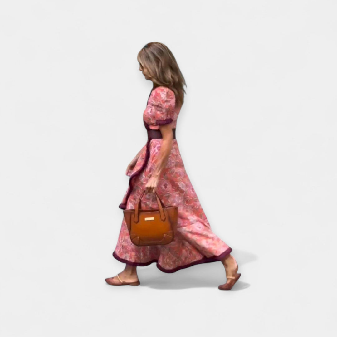 Романтична haljina с ролетима