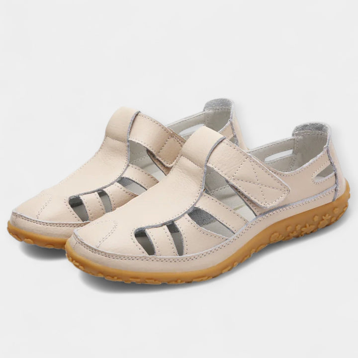 Сандали са Антилизгавом Подлогом