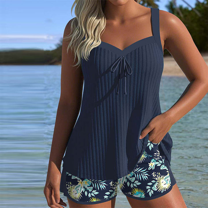 Laluna - Prugasti Tankini sa Dvodelnim Plažnim Šortsem
