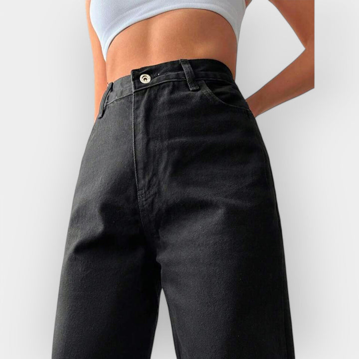 Джинс са високим струком и широким ногавицама