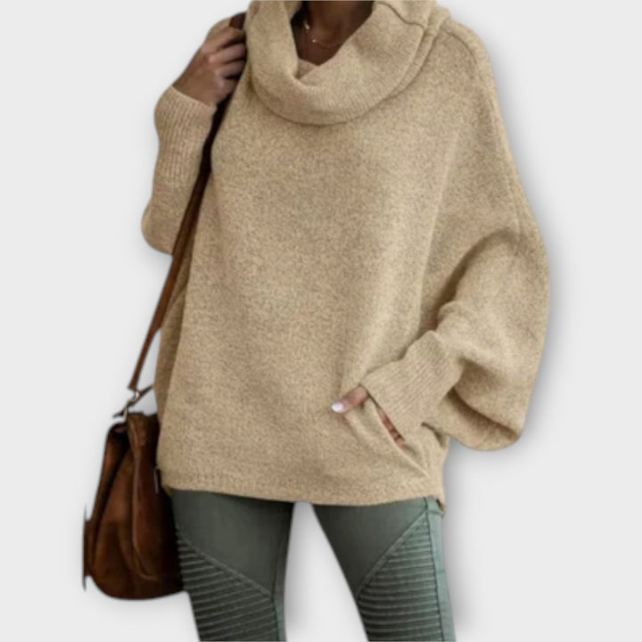 Ulrike - Elegantni ženski pulover sa turtleneck-om