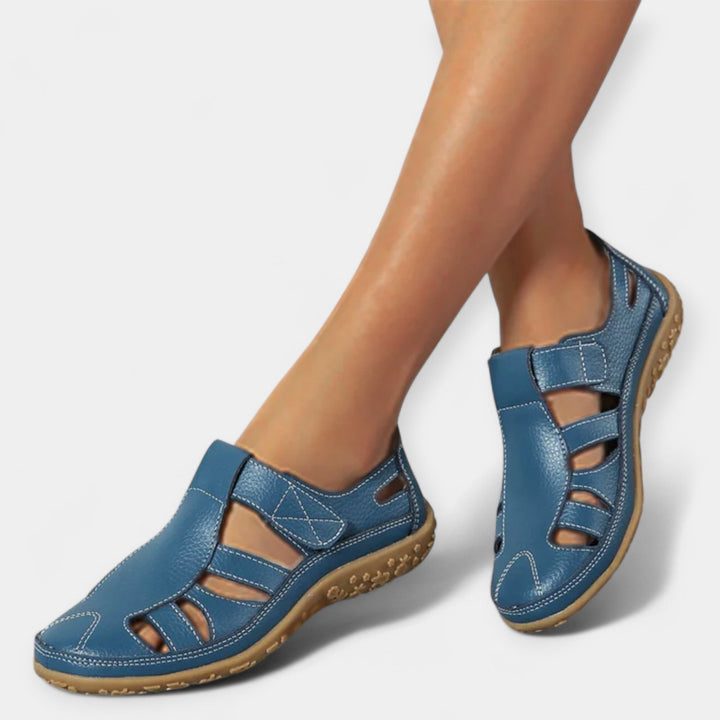 Сандали са Антилизгавом Подлогом