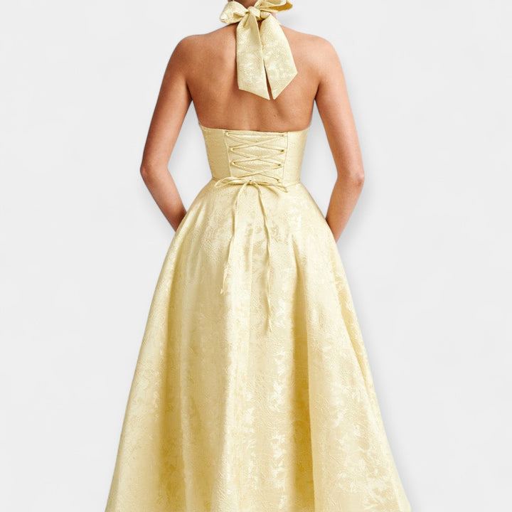 Midi Haljina sa Otvorenim Leđima i Korsetom