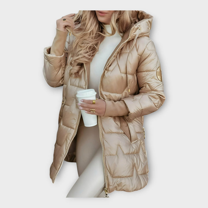 Пуховик са капуљачом